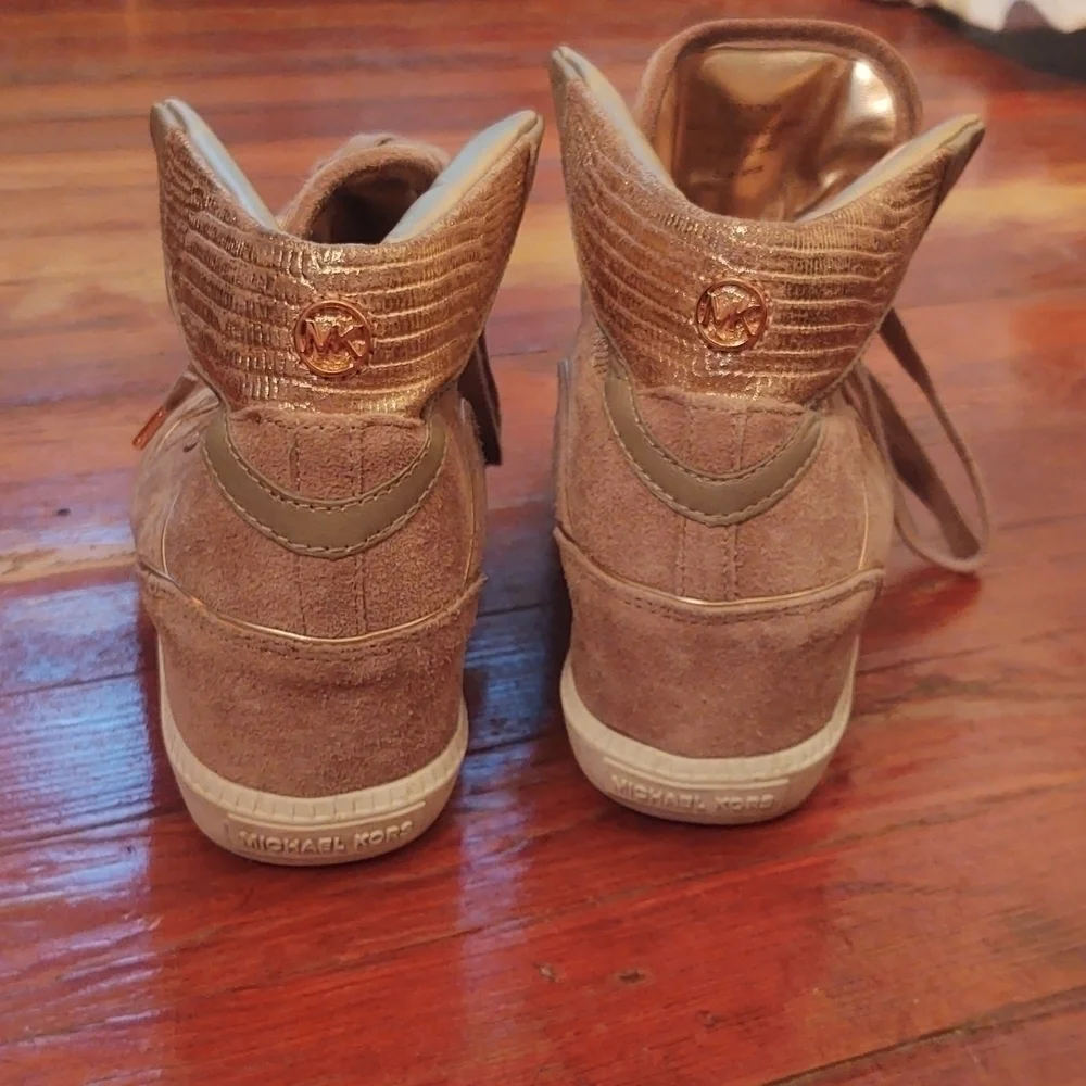 Michael Kors Nikko Wedge High Top Suede Sneakers Sz 8.5